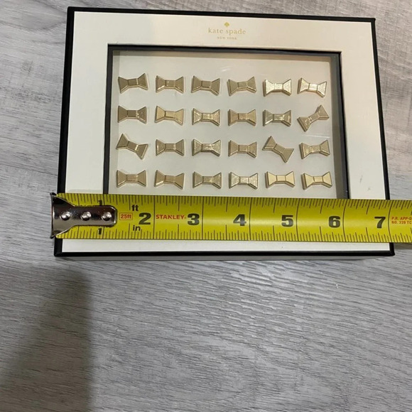 Kate Spade 24 Gold Tone Bow Push Pins 1/2in - Picture 5 of 10